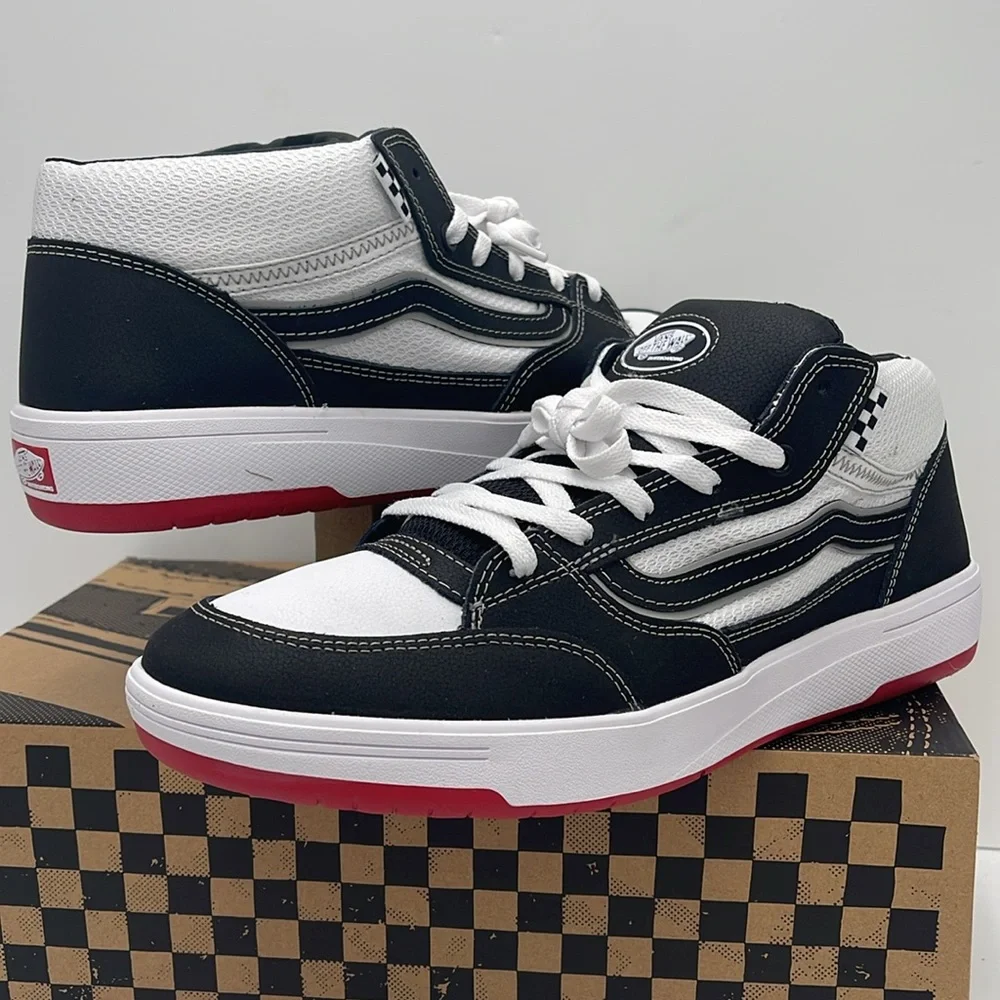 Vans Men’s Zahba Mid Black/White/Red
VN000CBSBWT Sneakers - Picture 7 of 16